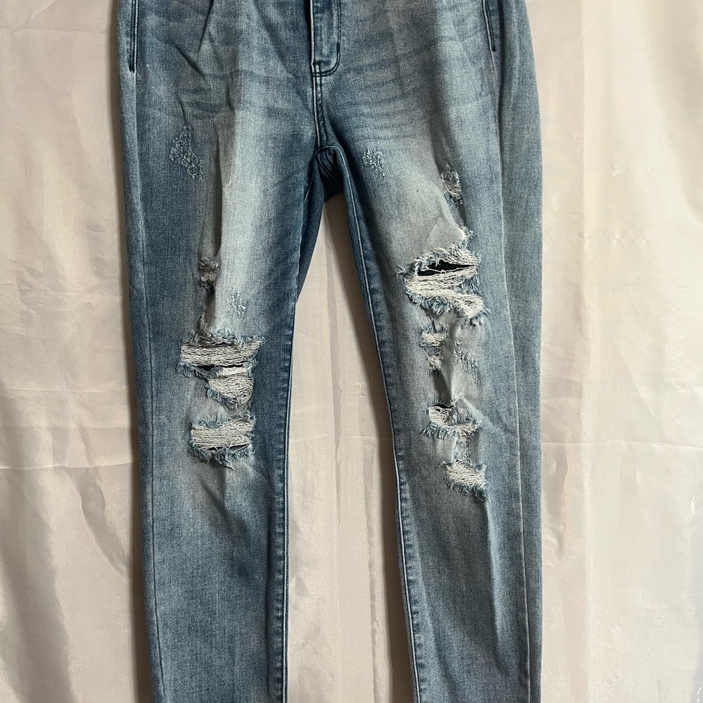 Judy Blue Distressed Light Blue Skinny Jeans with unfinished hem Size 11/30